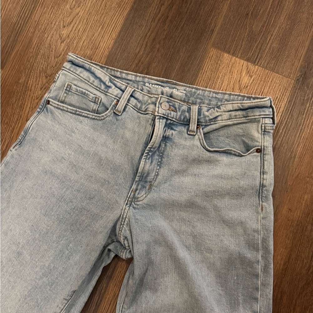 Old Navy Light Wash Straight Jeans - Picture 4 of 4